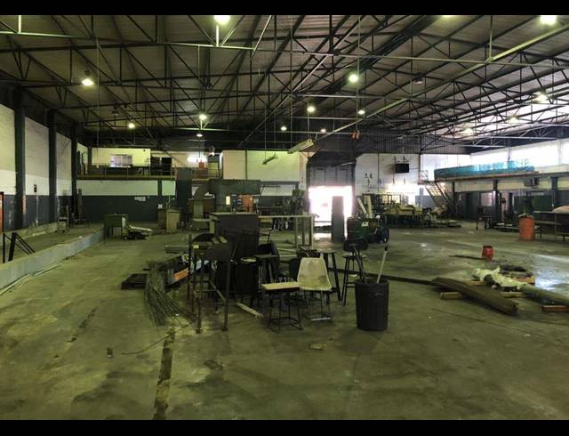 2,507M² WAREHOUSE FOR SALE IN EPPING INDUSTRIAL